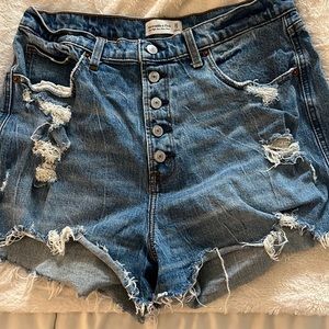Abercrombie and Fitch Curve love ultra high rise mom short